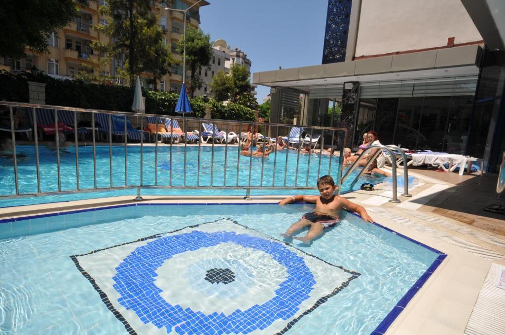 Kleopatra Micador Otel Alanya Eksteriør bilde